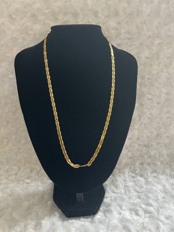 Legacy Link Necklace 001