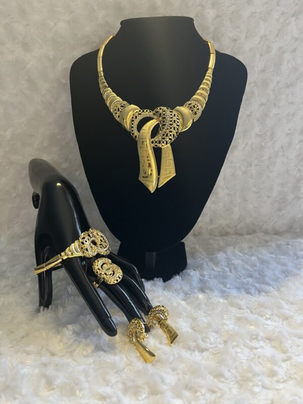 Nubia Regal Set 001