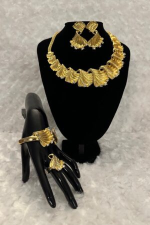 Nubia Regal Set 005
