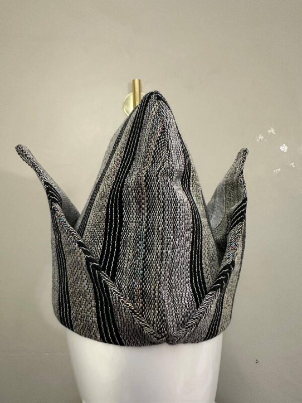 The traditional cap (fila / okpu / abeti-aja)