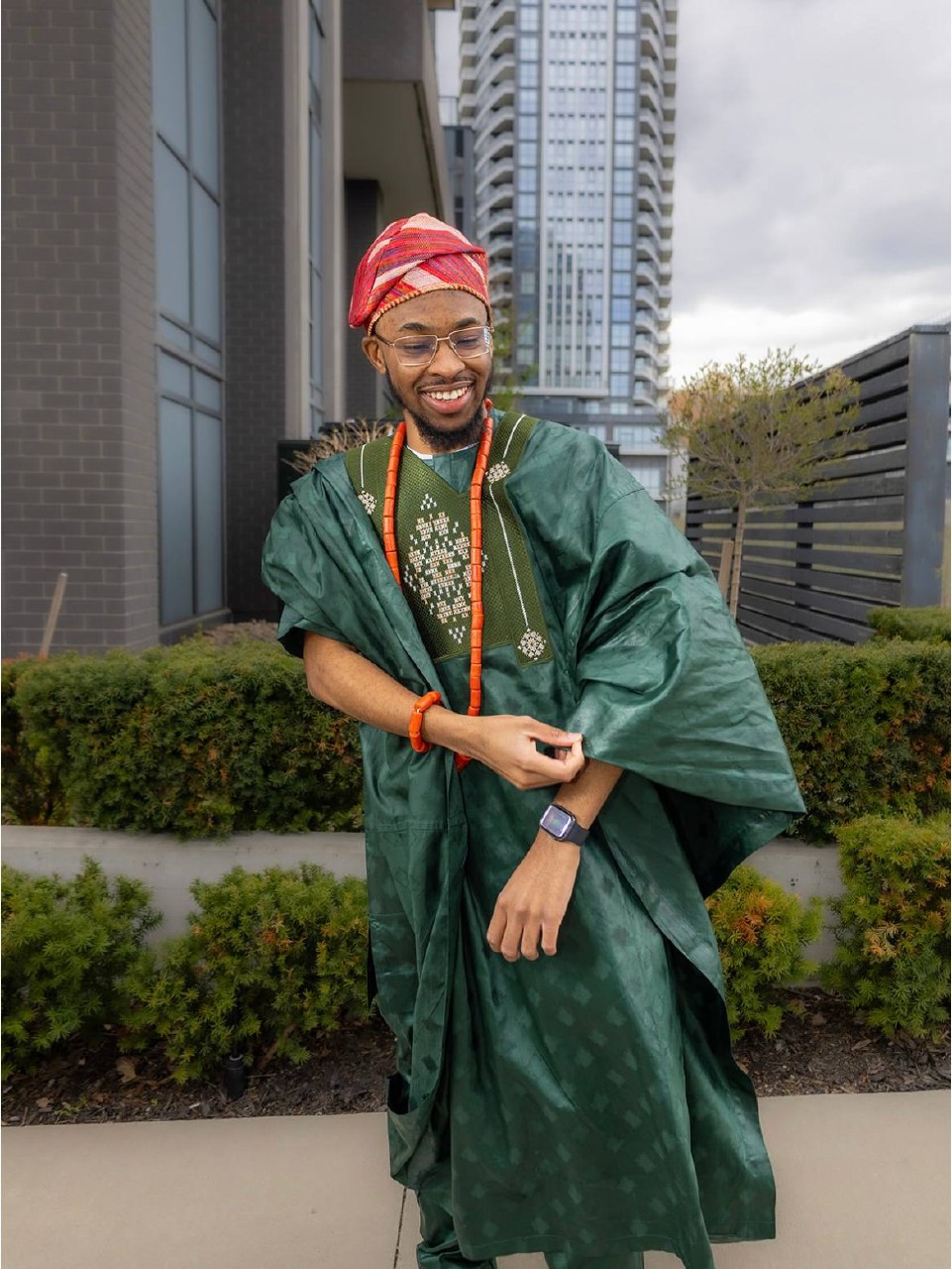 Emerald Green Men’s Agbada – Premium Nigerian Traditional Outfit Emerald green agbada for men